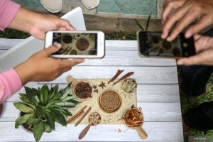 Rahasia Memukau Foto Makanan Anda Cara Mengatur Pencahayaan Alami Saat Memotret Makanan